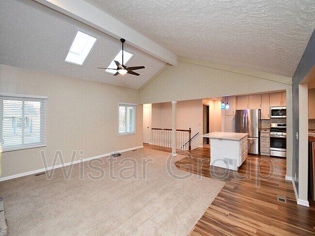 Building Photo - 16105 Arbor Ct