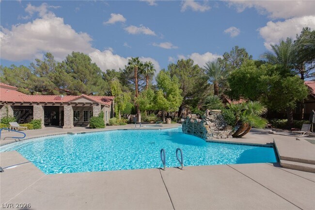 Building Photo - 2200 S Fort Apache Rd