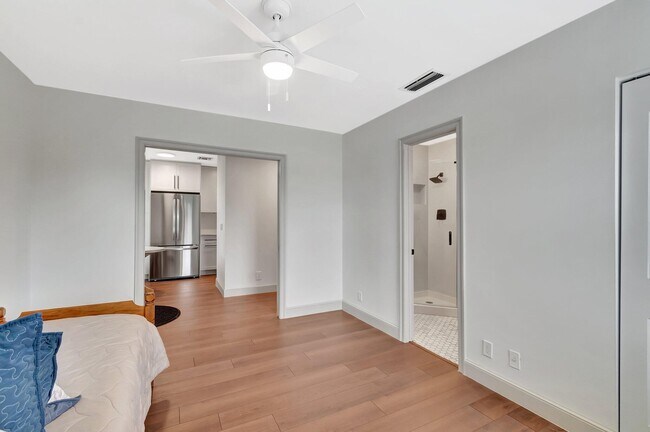 Building Photo - 1140 Mahogany Way