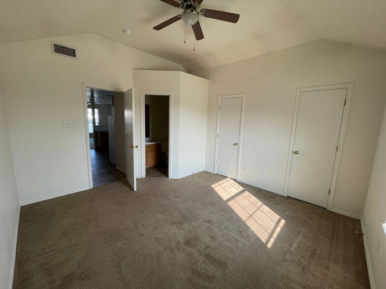 Building Photo - 4408 Abigail Dr