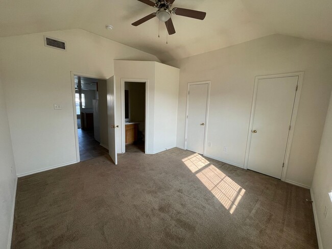 Building Photo - 4408 Abigail Dr