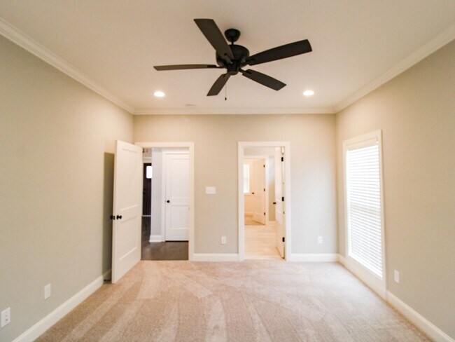 Building Photo - Beautiful two story home at Whispering Pines!