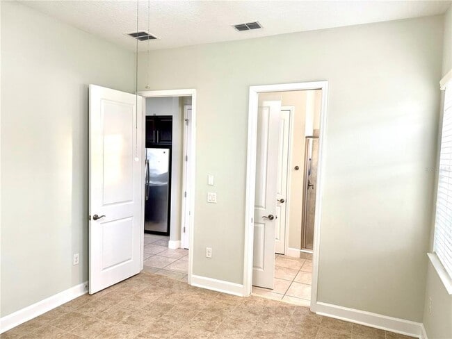 Building Photo - 13796 Eliot Avenue