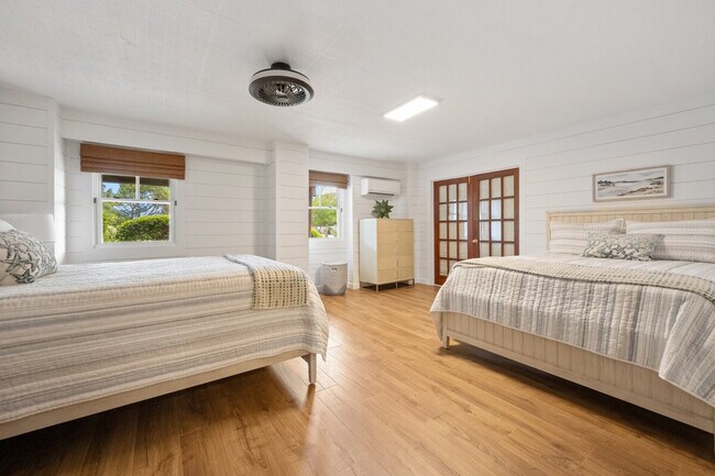 Building Photo - 858 Debordieu Blvd