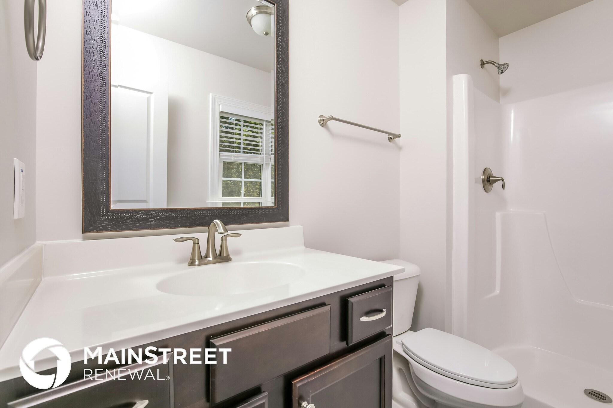 Building Photo - 120 Carrington Ave