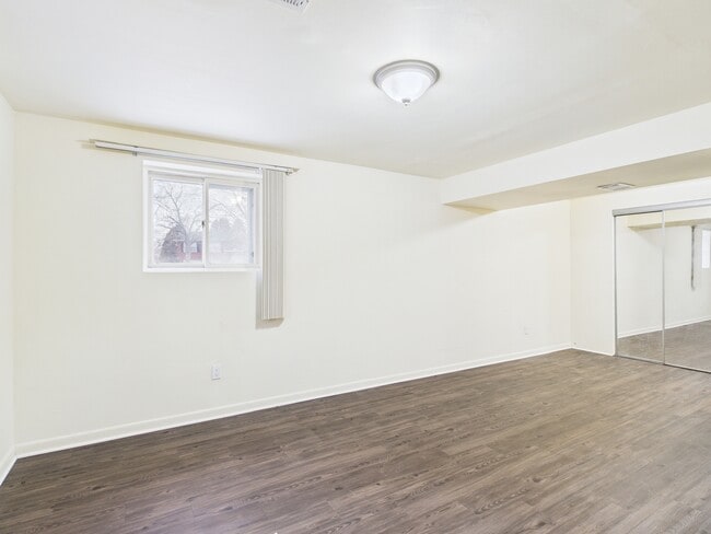 Building Photo - 17681 Country Club Ln