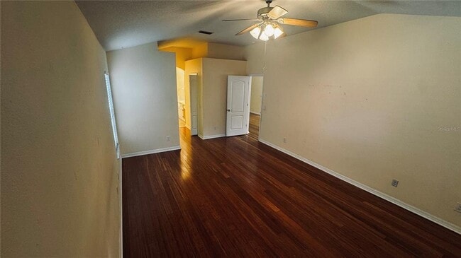 Building Photo - 9822 White Barn Way