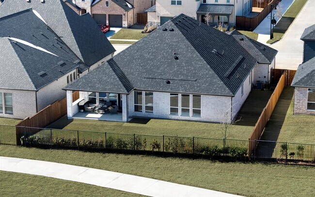 Building Photo - 3117 Maidenhair Ln