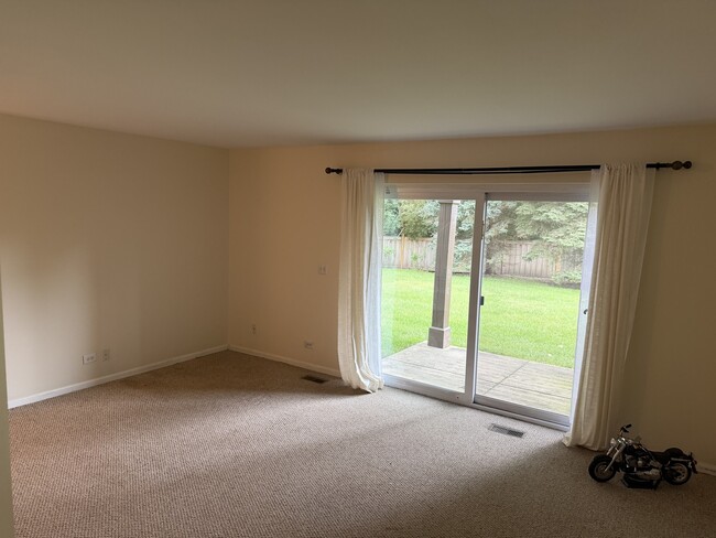 Building Photo - 2674 S Embers Ln