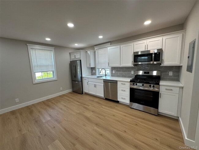 Building Photo - 1109 Pulaski Rd