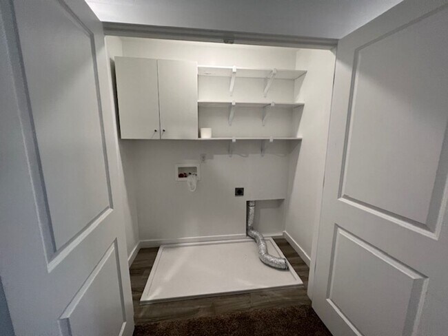 Building Photo - Gorgeous home in Payson, UT