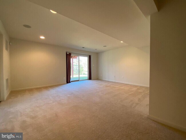 Building Photo - 18038 Crystal Downs Terrace