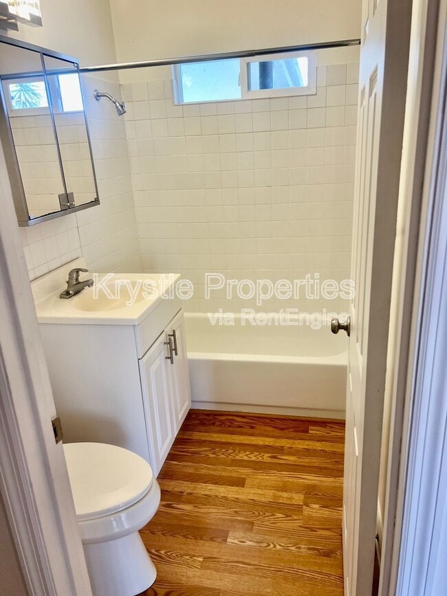 Building Photo - 1009 Heartwood Ave