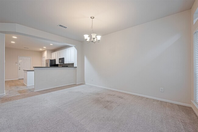 Building Photo - 18 W Greenhill Terrace Pl