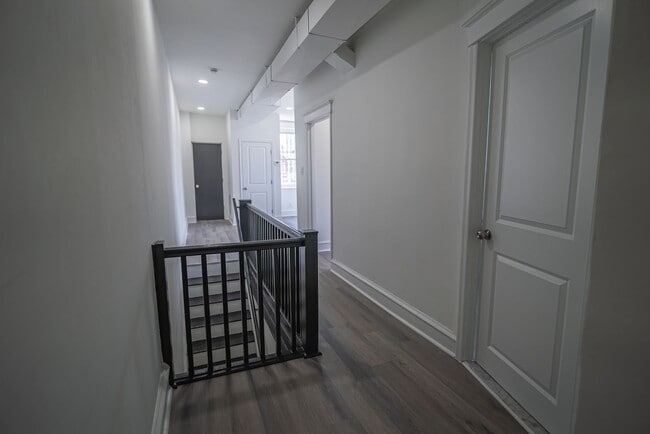 Building Photo - 2410 Wharton St