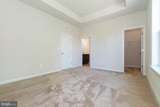 Building Photo - 220 Gunther Pl