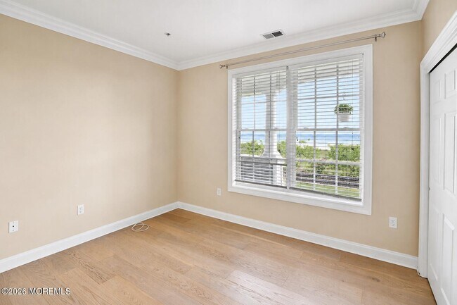 Building Photo - 40 Golden Eye Ln