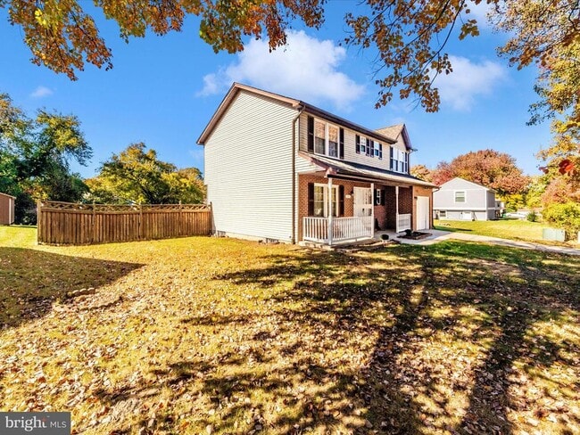 Building Photo - 408 Willow Hill Pl