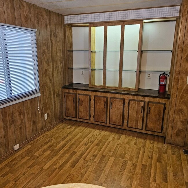 Building Photo - 2 Bedroom/2 Bath Green Valley Subdivision