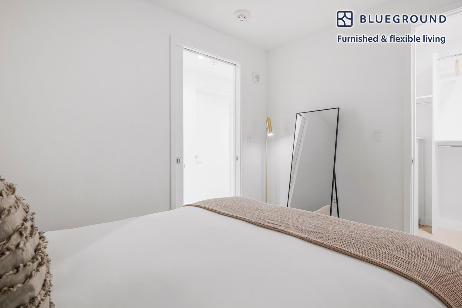 Building Photo - 390 Harrison Ave