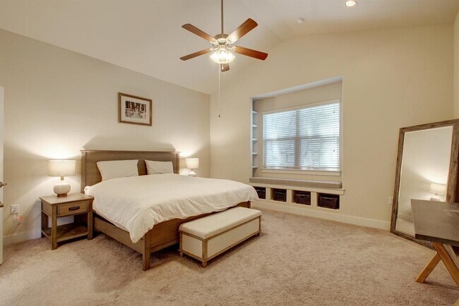 Building Photo - 12205 Cottage Promenade Ct