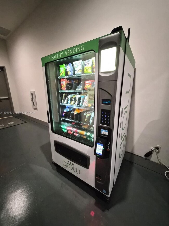 Building Photo - 5350 NW 84th Ave