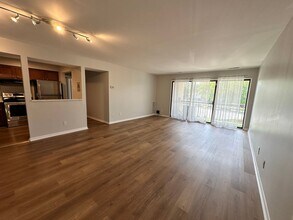 Building Photo - Available for Immediate Move-In – 2 Bed | 2 Bath Condo