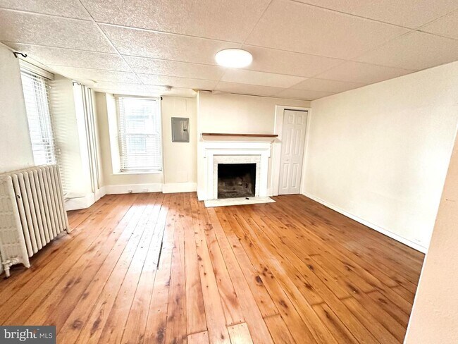 Building Photo - 120 N Bellevue Ave