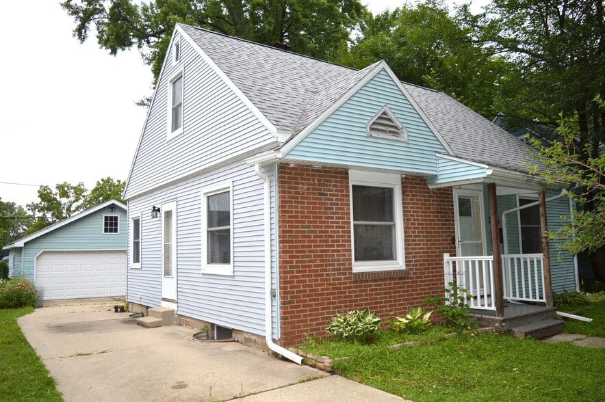 Building Photo - 2506 Myrtle St