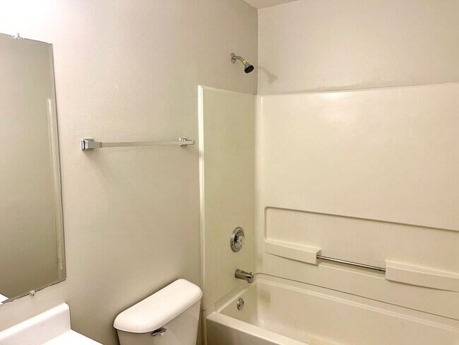 Building Photo - Coming Soon - Charming Ranch Style 3 Bedro...