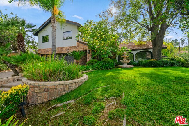 Building Photo - 3677 Eddingham Ave