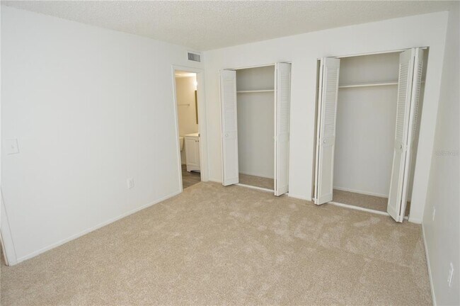 Building Photo - 5006 Moro Manor Dr