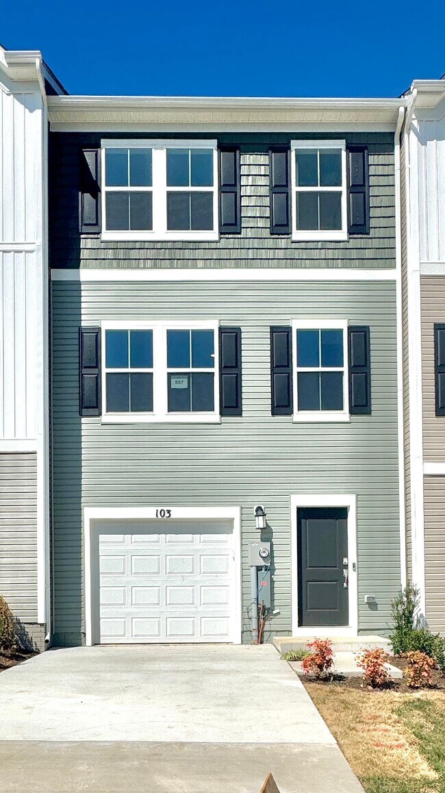 Primary Photo - 103 Brashear Ct