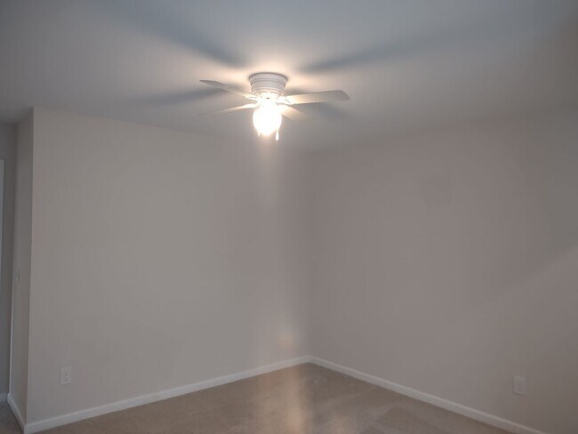 Building Photo - Wonderful Two Story Four Bedroom Three Full Bathrooms Home in Elgin SC