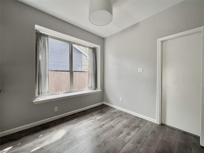 Building Photo - 11917 Meadowfire Dr