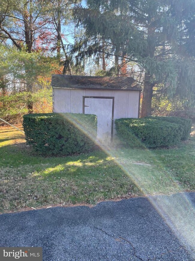 Building Photo - 5306 Trenton Mill Rd