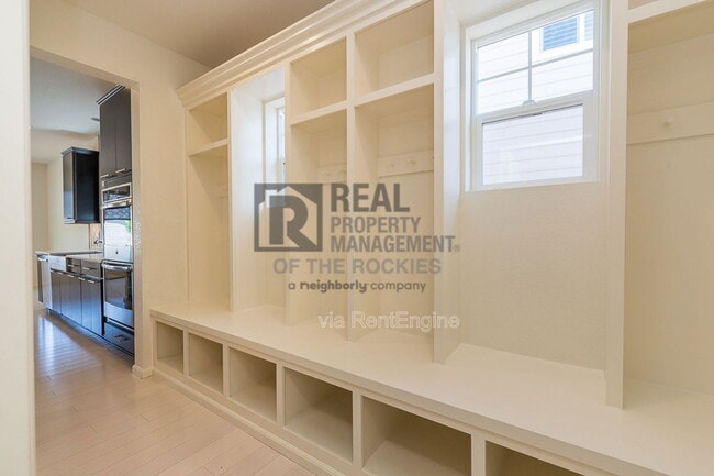 Building Photo - 5720 Big Canyon Dr