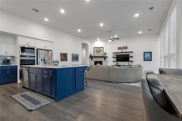Building Photo - 610 Lavender Dr