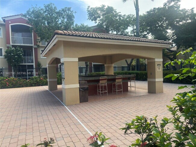 Building Photo - 7085 Nova Dr