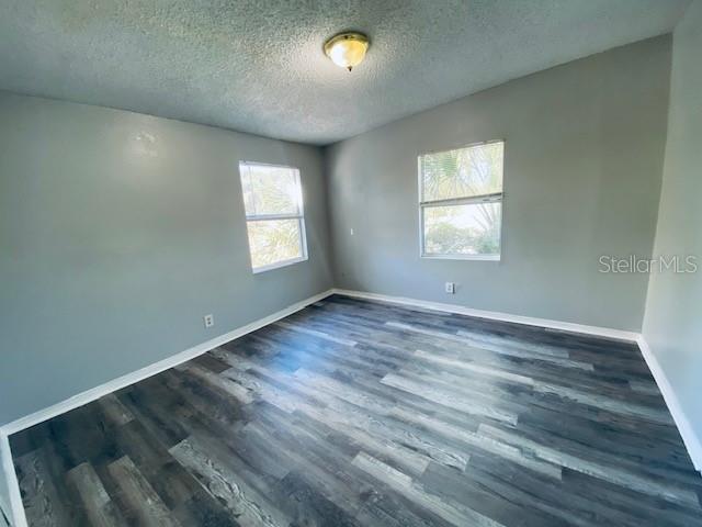 Building Photo - 2511-2510 10th Ave S