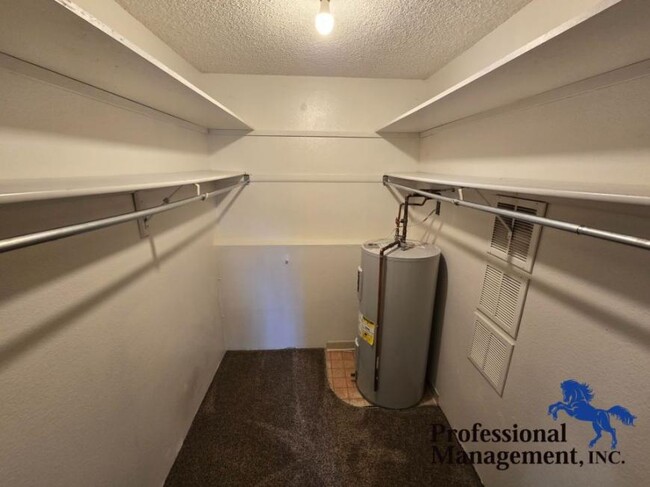 Building Photo - 1 bedroom in Billings MT 59102