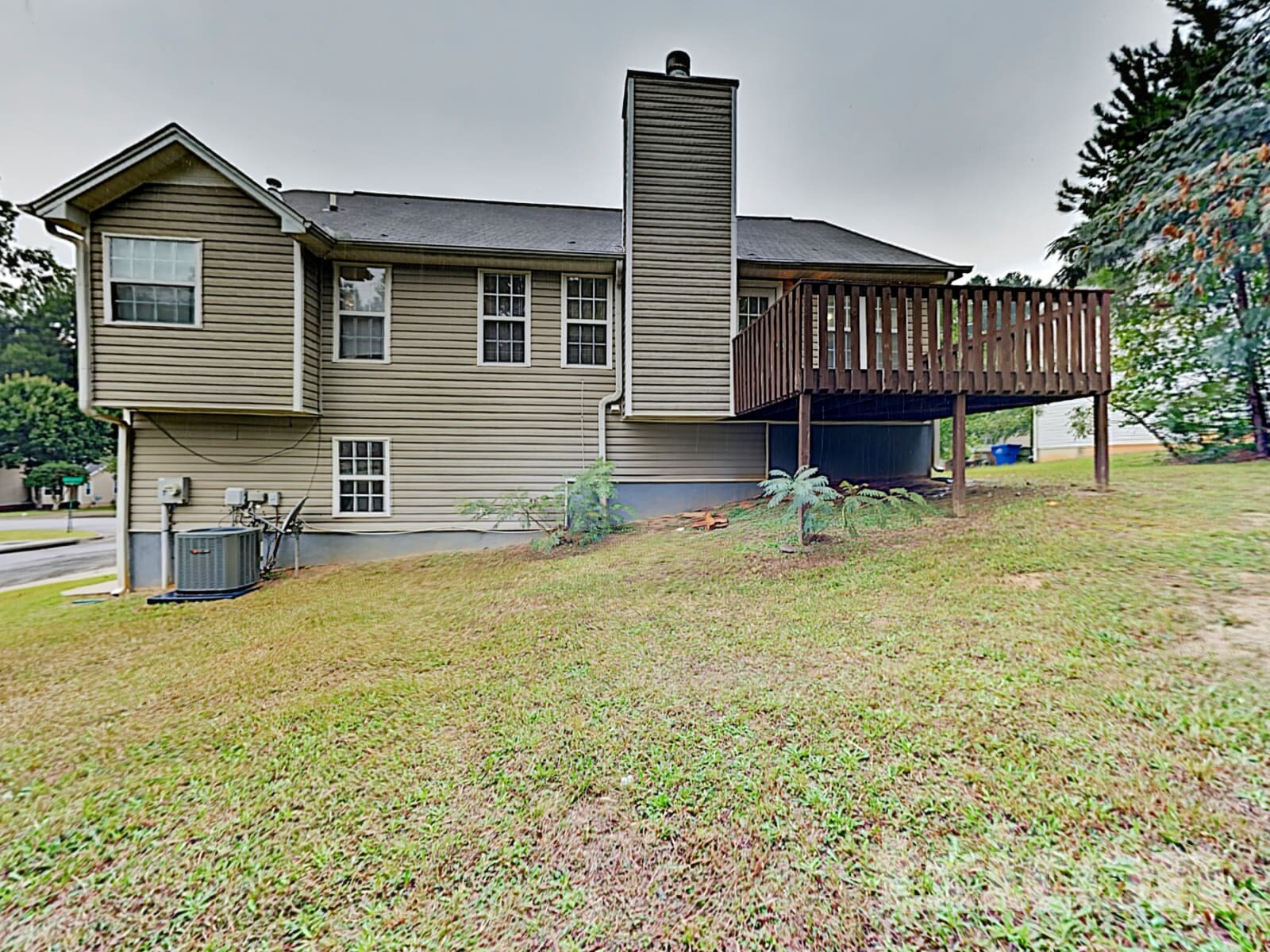 Building Photo - 2331 Sandspring Dr SW