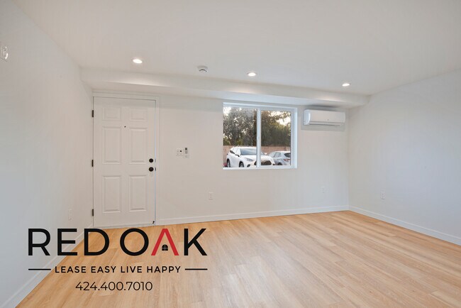 Building Photo - 8555 Independence Ave