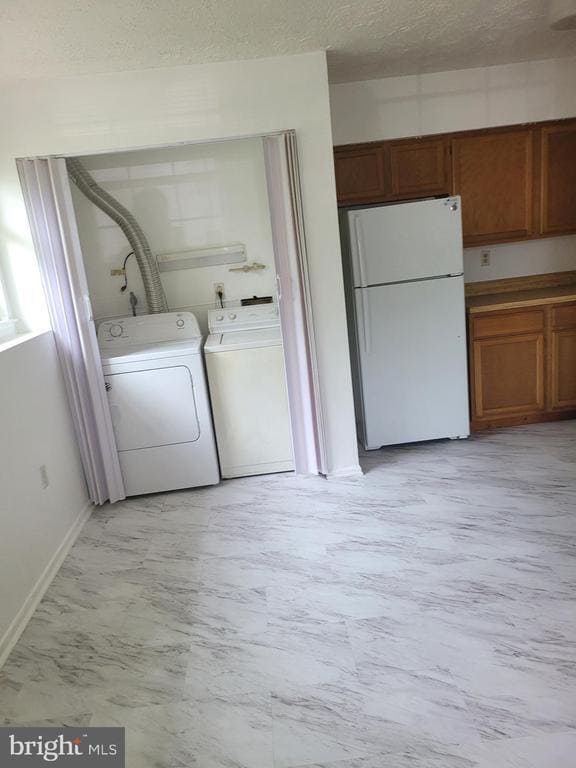 Building Photo - 11425 Honeysuckle Ct