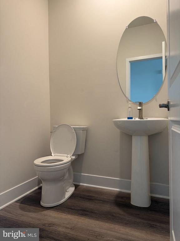 Building Photo - 1407 Pinkerton St