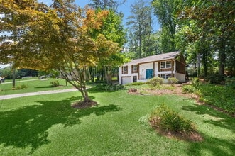 Building Photo - 2966 Fern Valley Dr SW