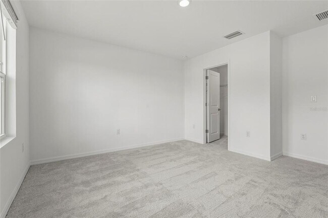 Building Photo - 8705 Winter Breeze Wy