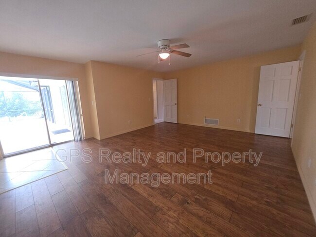 Building Photo - 640 Mariner Way