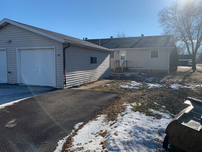 Primary Photo - 520 Terrace Dr
