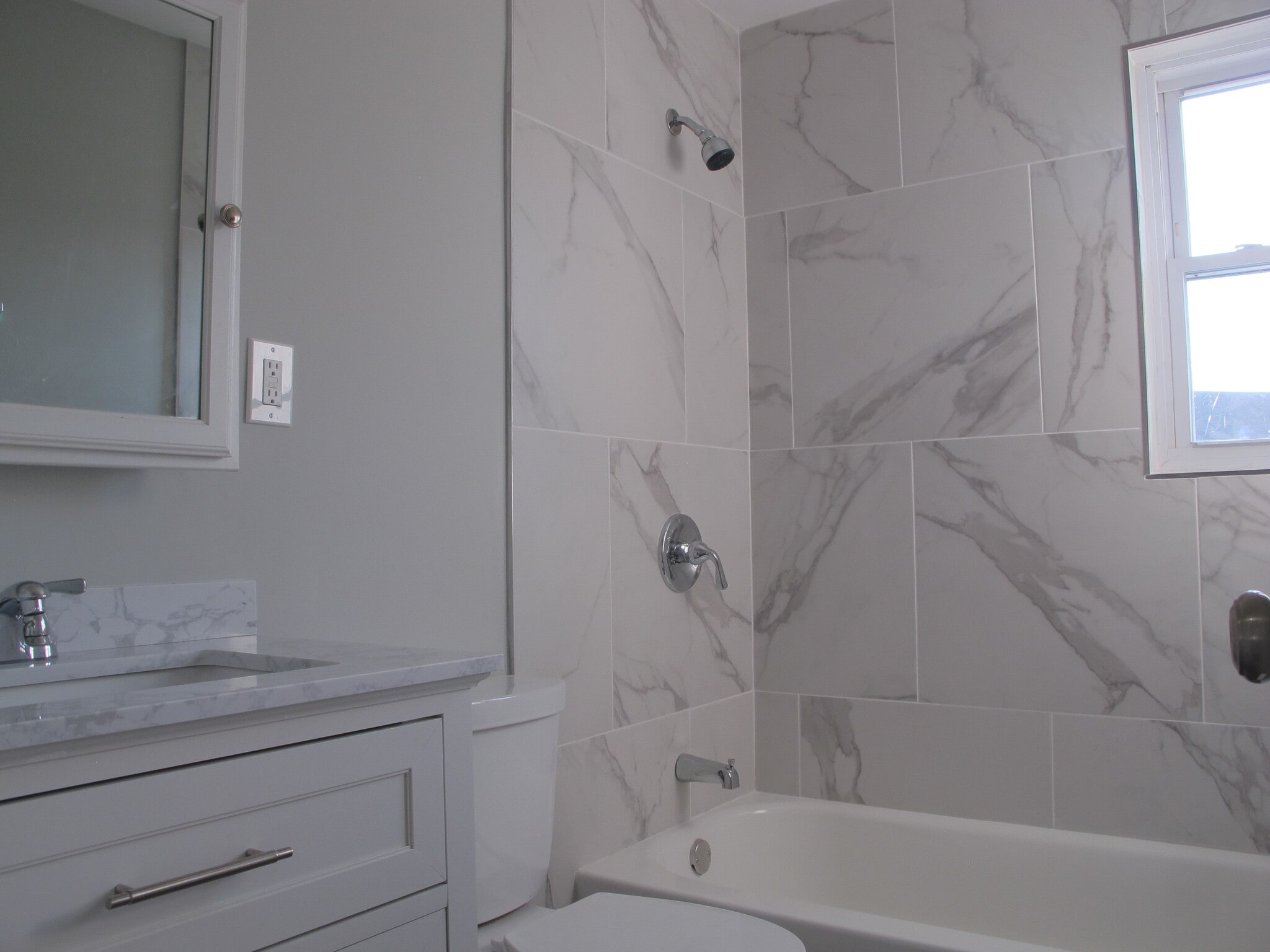 Building Photo - 175 Seaton Rd